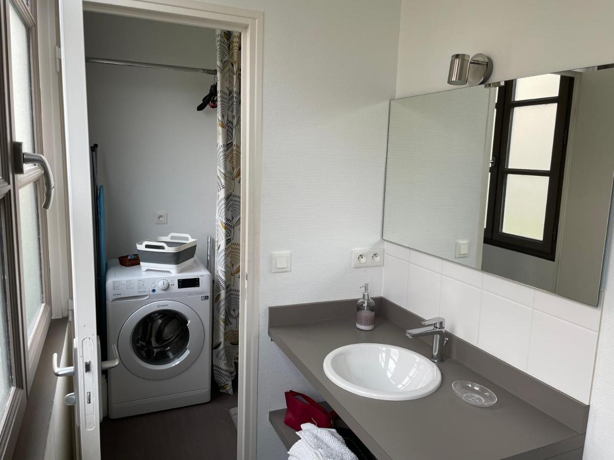 Logement Entier 33 M2 A 波城 外观 照片